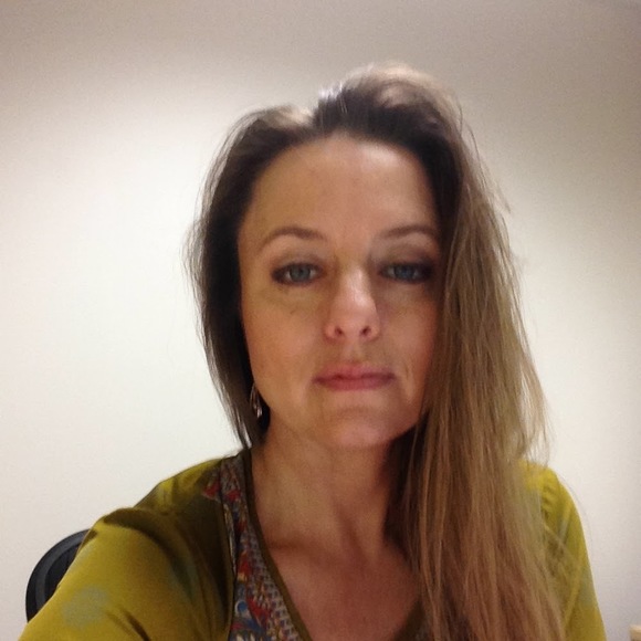 Meet your Posher, Zaara - Picture 1 of 1